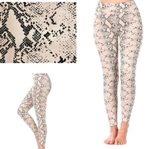 Snakeskin Print Fleece Lined Black Tan Zenana Leggings S/M